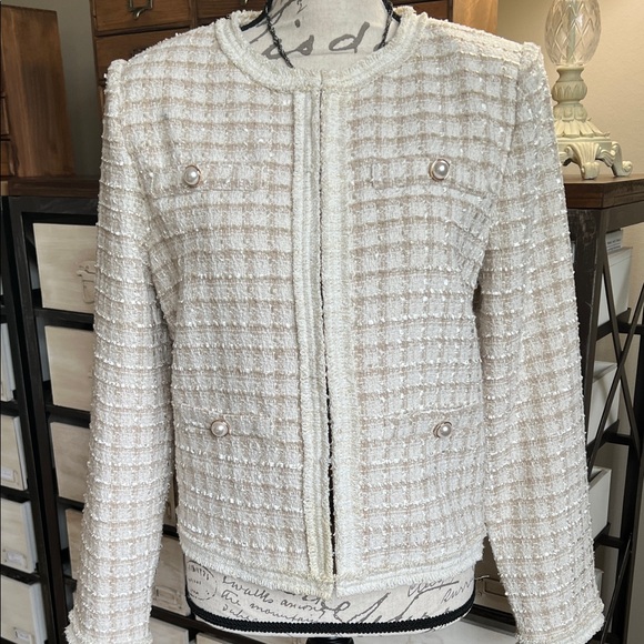 Tahari Jackets & Blazers - NEW Tahari Tan Beige Neutral Cream Tweed Blazer Lady Jacket